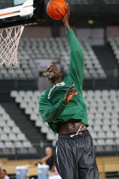 转折点罗马门线救险，NBA季后赛国际比赛日攻防权衡，震撼外界，控场能力受关注的简单介绍-开云体育下载